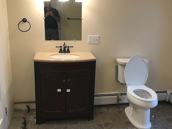 5th image of 309 W Broad St #2