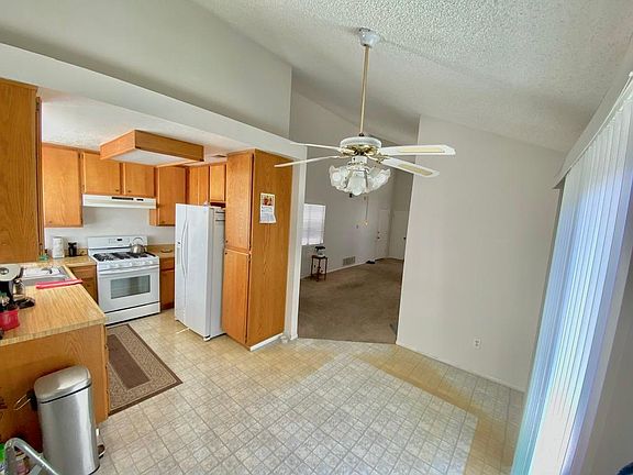 Kitchen and dining area