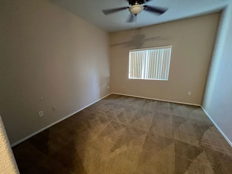 2291 W Horizon Ridge Pkwy #4222 — Photo 17
