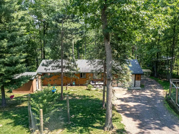 1231 South Shore Rd, Gordon, WI 54838