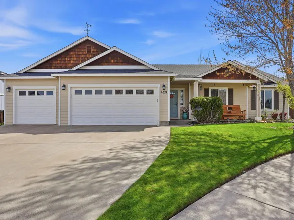 429 NE Petal Ct, Madras, OR 97741