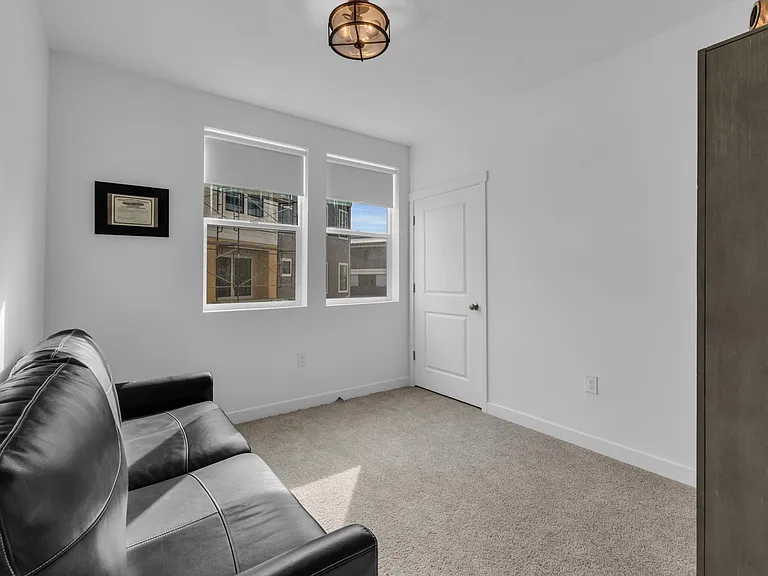 761 W Blue Magic Ln #201 — Photo 14