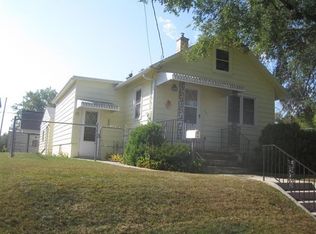 1223 Grand Ave, Manitowoc, WI 54220