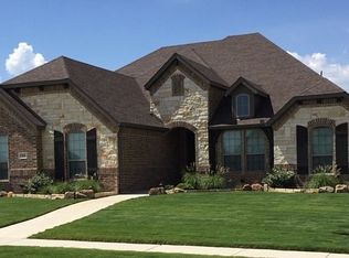513 Autumn Run Dr, Midlothian, TX 76065