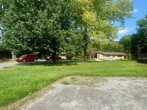 428 Kingston Ave, Oliver Springs, TN 37840
