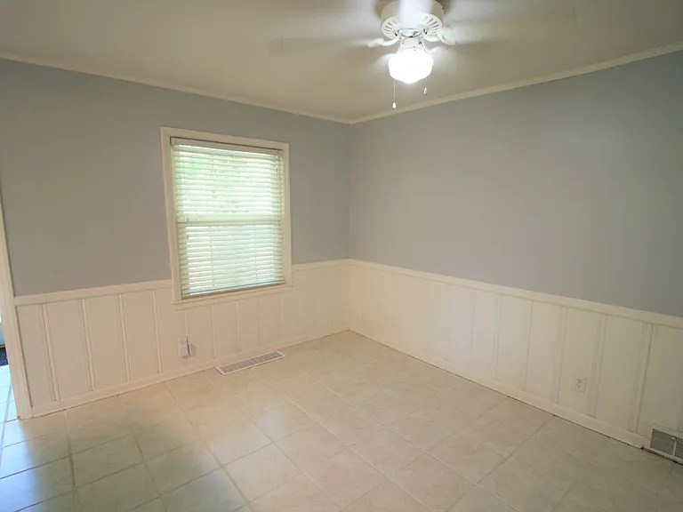 529 Reed Ln — Photo 11