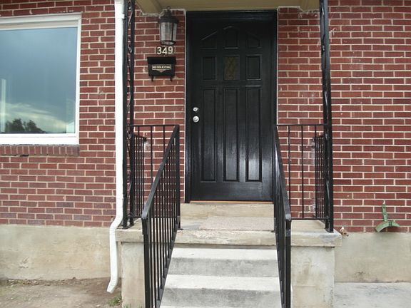 Entry porch