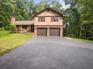 11662 Spring Creek Rd, Titusville, PA 16354