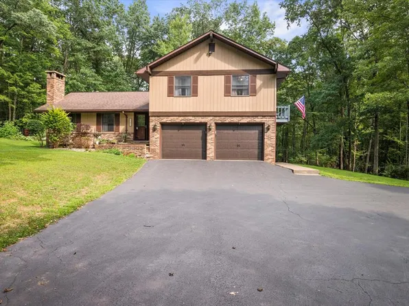 11662 Spring Creek Rd, Titusville, PA 16354