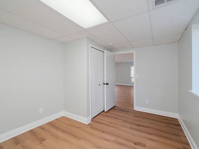 1083 N Livernois Rd — Photo 23