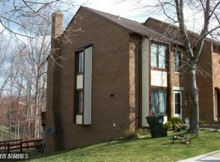 2914 Cambridge Dr, Woodbridge, VA 22192