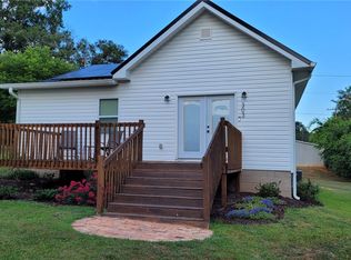 303 Church St, Pendleton, SC 29670