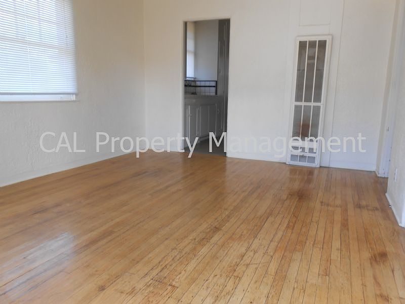 2nd image of 37 California St