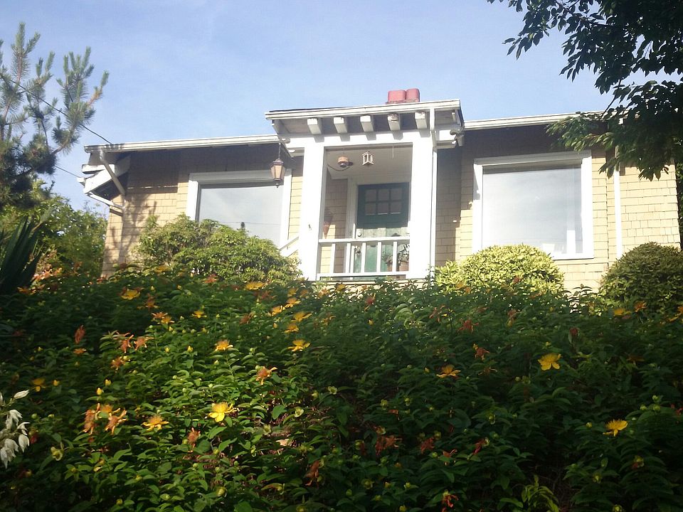 2nd image of 4328 Baker Ave NW