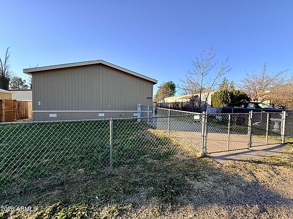 5th image of 1439 E COCONINO Street