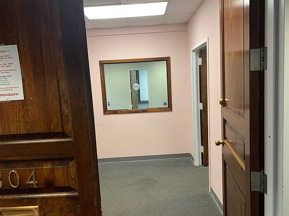 2nd image of 107 Northern Blvd Suite 304