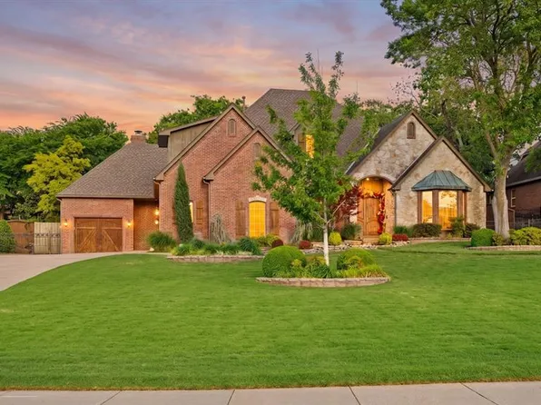 3708 Hunters Creek Rd, Edmond, OK 73003