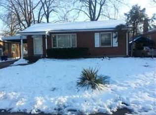 7036 Rohn Dr, Saint Louis, MO 63121