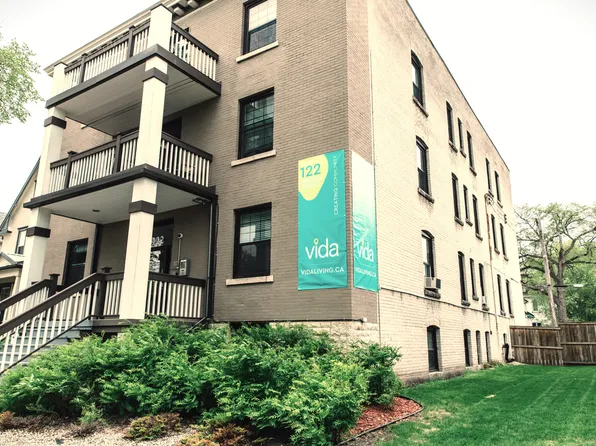 122 Langside St #2, Winnipeg, MB R3C 1Z4