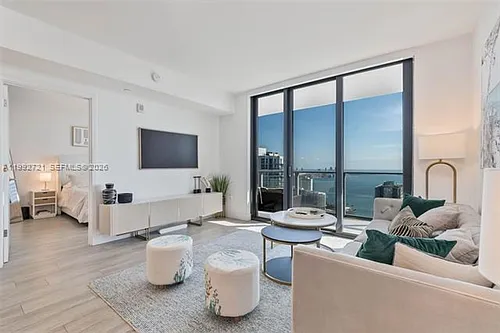 1010 Brickell Ave #4303 Photo 1
