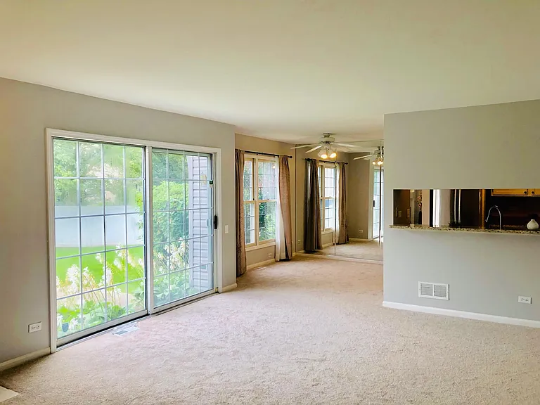 503 Orleans Ave — Photo 4