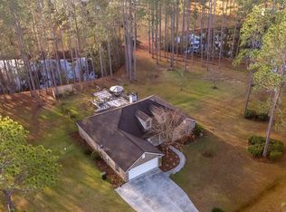 4949 Timberwood Dr, Hahira, GA 31632
