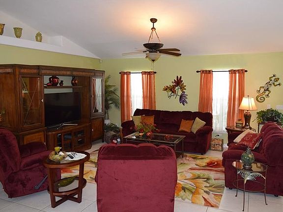 3rd image of 13087 Selzer Ave