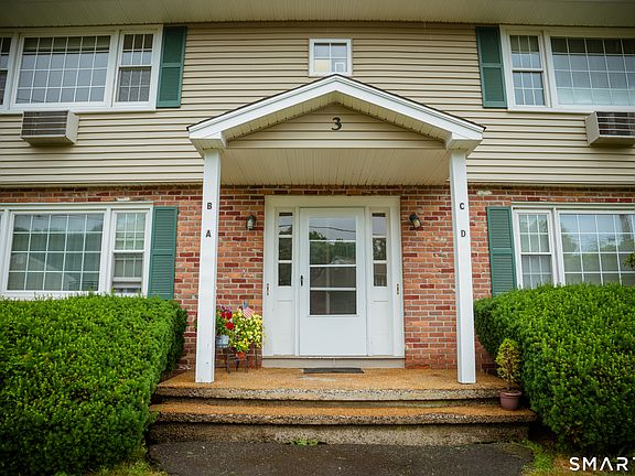 2nd image of 1789 Foxon Road #3B