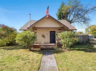 527 Oregon Way, Longview, WA 98632