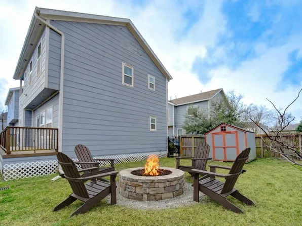 1115 Bunton St, Houston, TX 77009