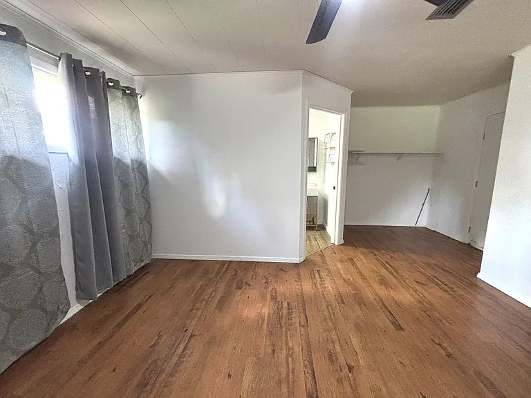 1008 Francais Dr — Photo 15