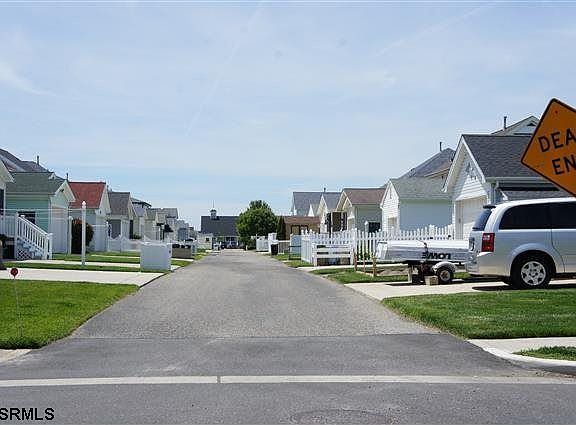 4th image of 2836 Bay Ave