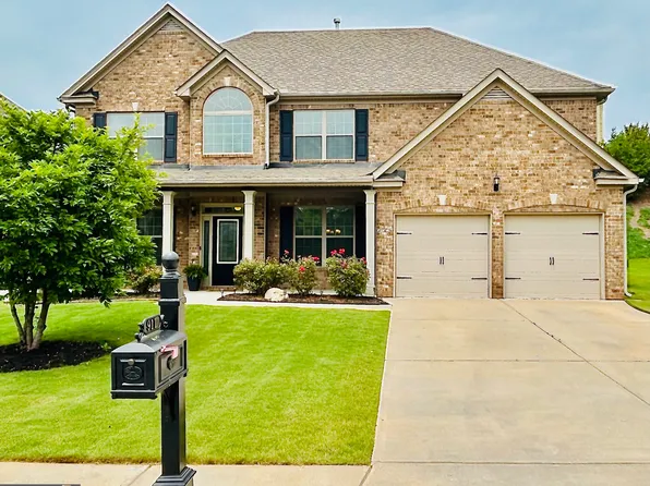911 Rainsong Ct, Braselton, GA 30517
