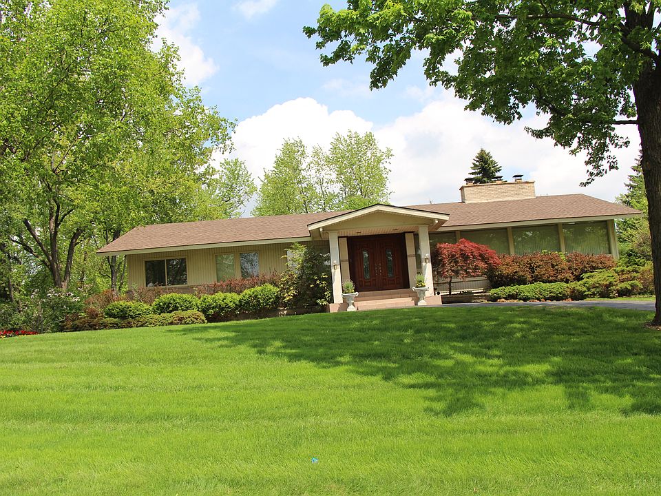 1st image of 2785 Ayrshire Dr