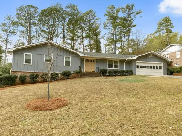 2656 Sandpiper Dr, Tucker, GA 30084