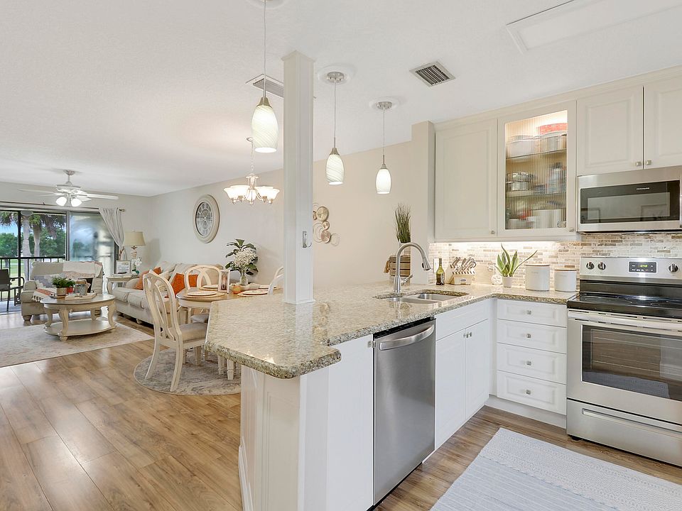 1st image of 6940 SE Constitution Boulevard SE #204