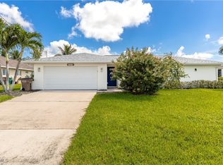 3207 SW 5th Pl, Cape Coral, FL 33914
