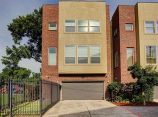 2115 Cohn St, Houston, TX 77007