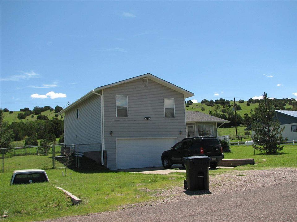 2nd image of 353 Udall St