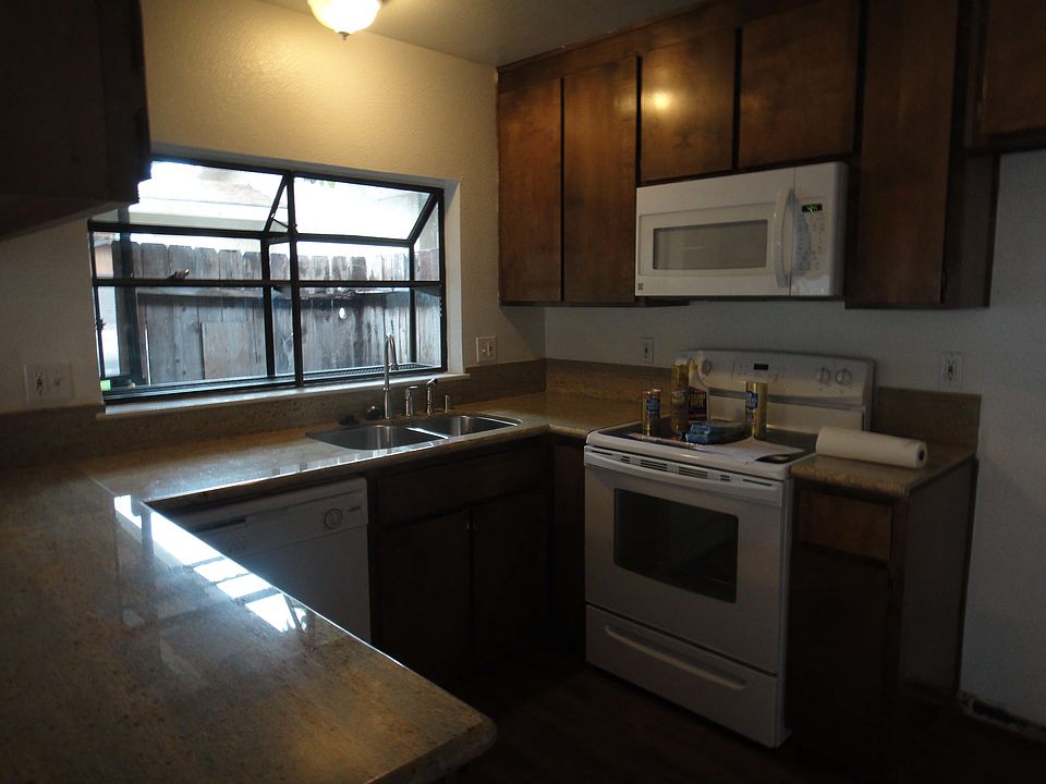 1st image of 1296 Spruce Ln APT 14