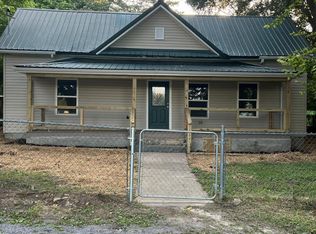 208 Daugherty St, La Fayette, GA 30728