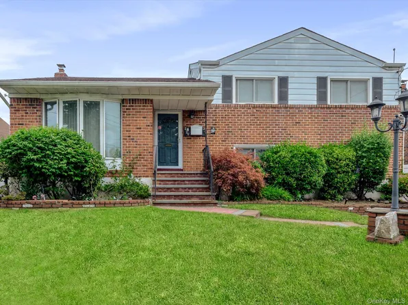2182 Baylis Avenue, Elmont, NY 11003