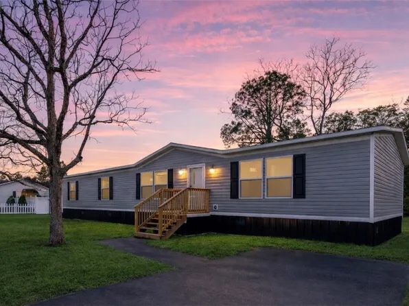 1808 Brunel St, Waycross, GA 31503