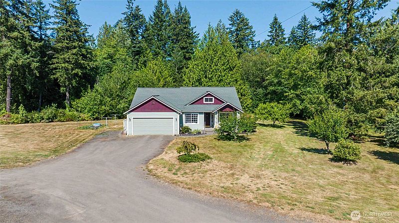 2nd image of 20877 Stottlemeyer Road NE
