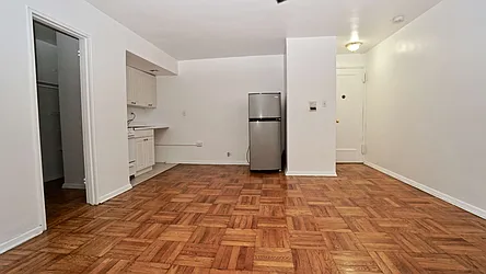 Sold by Bizzarro Agency