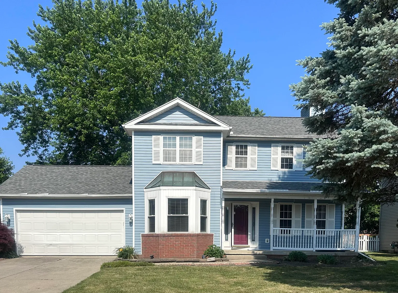 2811 Conestoga St photo 1