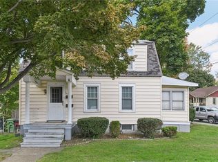 29 Lincoln St, Middletown, NY 10940