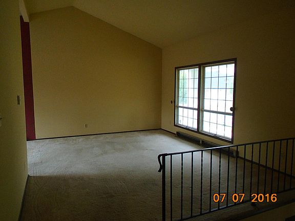 5th image of 485 E Parkway Estates Dr