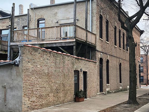 4th image of 524 W Eugenie St #2R