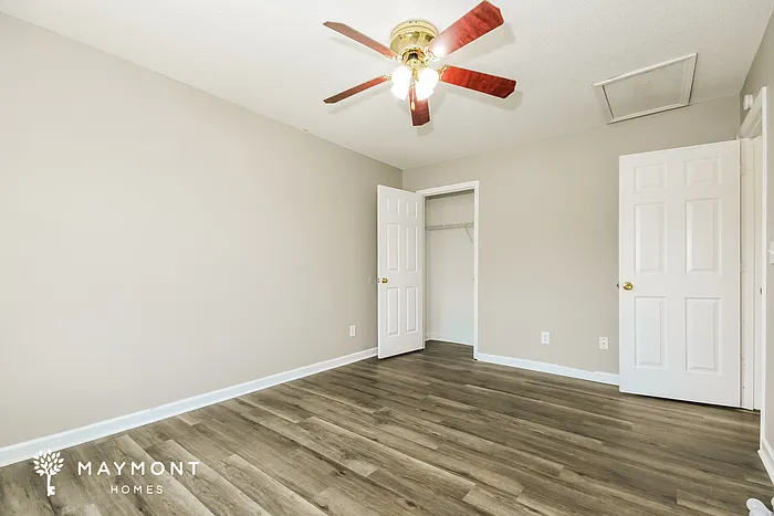 108 Waddington Trce — Photo 10